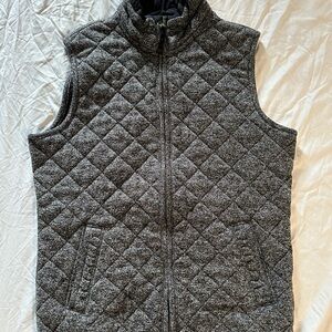 Abercrombie & Fitch Men’s Gray Quilted Vest